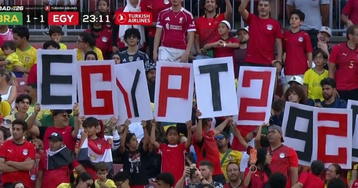 Bizaran gaf navijača Egipta na poslednjem meču pred Mundijal, po njihovom kalendaru je već 2920. godina