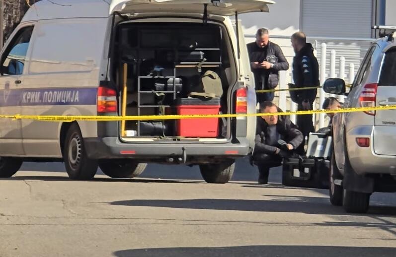 PUCNJAVA U BANOVIĆIMA! Muškarac ubijen, žena ranjena!