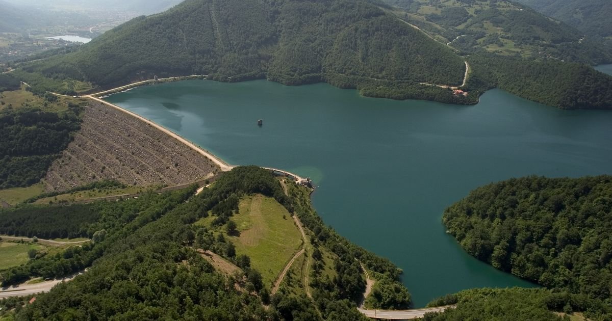 Tajna koju krije srpsko jezero: Pod vodom leži potopljeno 14 sela, a ono što se nalazi na samom dnu ŠOKIRA