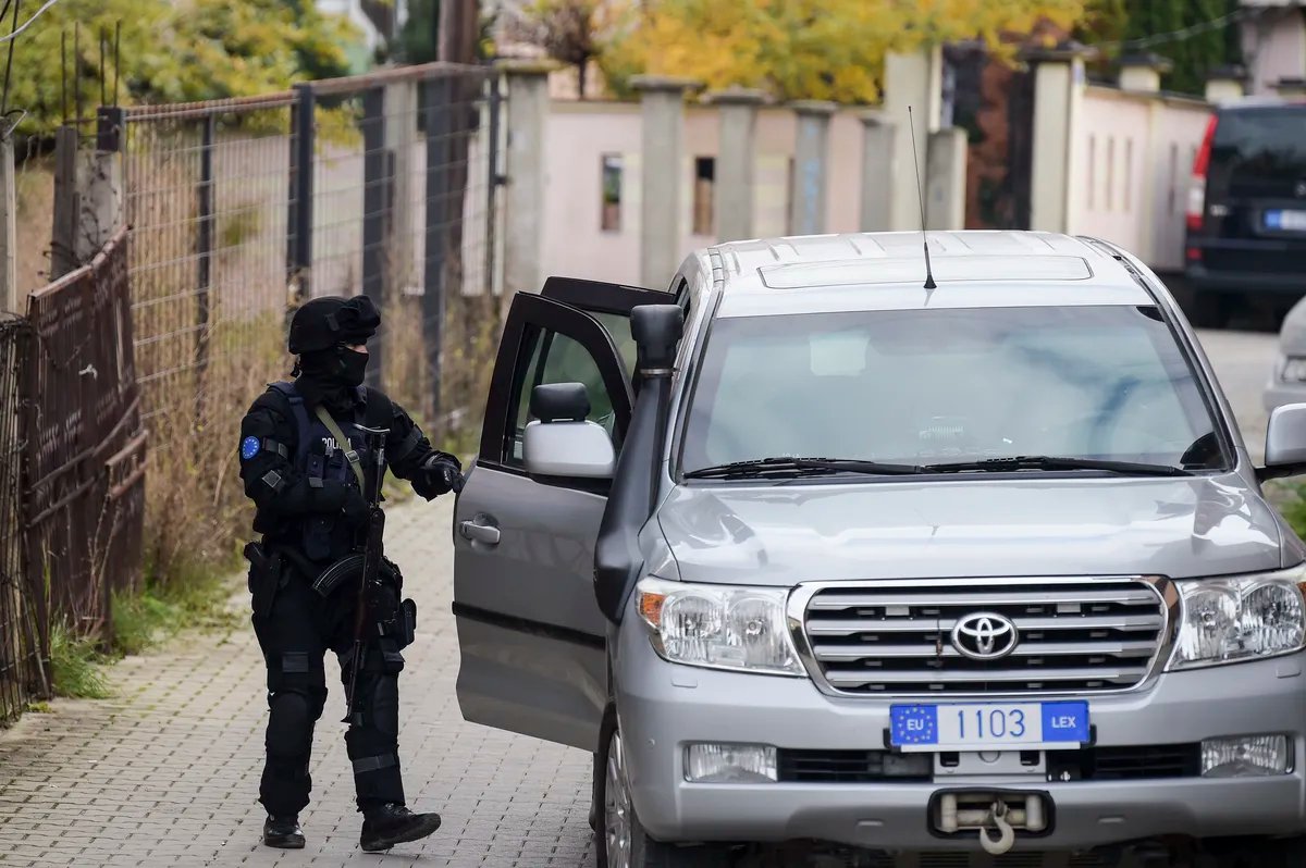 Dva Srbina privedena u izbornom danu na Kosovu