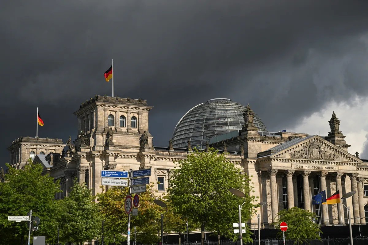 Vlasnici firmi traže da Bundestag otkaže letnju pauzu