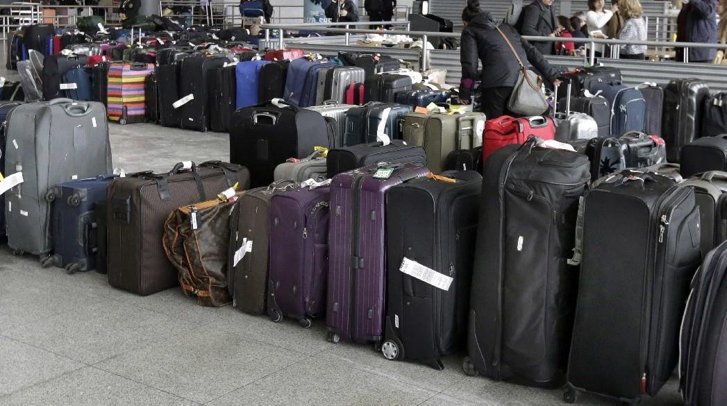 Nije svejedno koje je boje: Ovakvi koferi se najčešće izgube na aerodromima, a mnogi ih koriste!