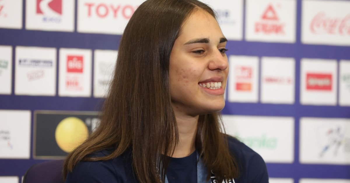 Predivna Aleksandra Perišić osvojila srebrnu medalju, devojka koja je na OI obradovala naciju opet zablistala