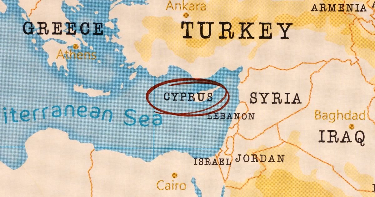 Kipar i Francuska potpisuju odbrambeni sporazum o raspoređivanju francuskih trupa