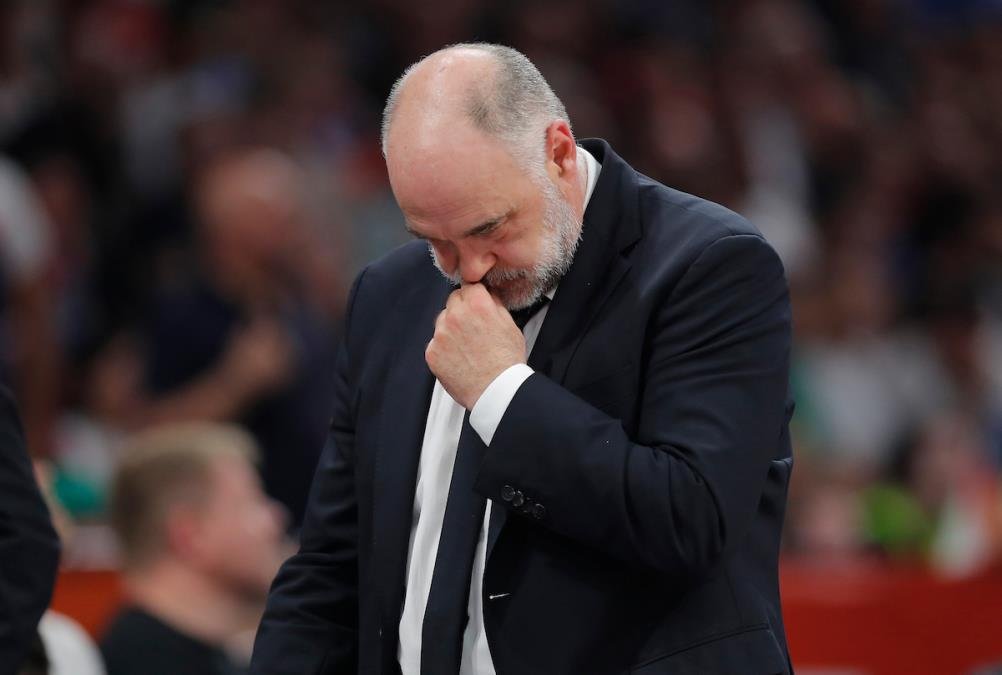 POTRESI U ISTANBULU! Pablo Laso na izlaznim vratima, Efes vraća čoveka koji je ostavio nedovršen posao!