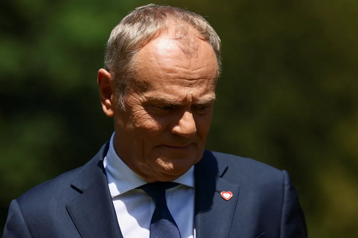 Tusk apeluje na predsednike Poljske i Ukrajine da reše spor oko istorijskih trauma: Sukob u interesu Moskve