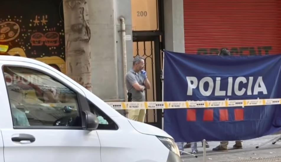 U BARSELONI UBIJEN MLADIĆ SA VRAČARA? U leđa mu pucao krupan i visoki muškarac, pa nestao bez traga! Ovo su najnoviji detalji istrage!