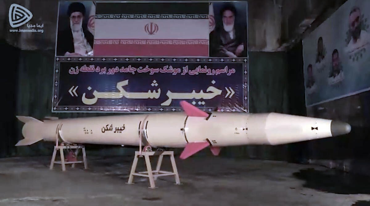 OPASNO ORUŽJE TEHERANA KOJIM JE GAĐAN IZRAEL: Leti 16 maha i navodi se van atmosfere zašto je iranska raketa Hajbar toliki strah i trepet? (VIDEO, FOTO)