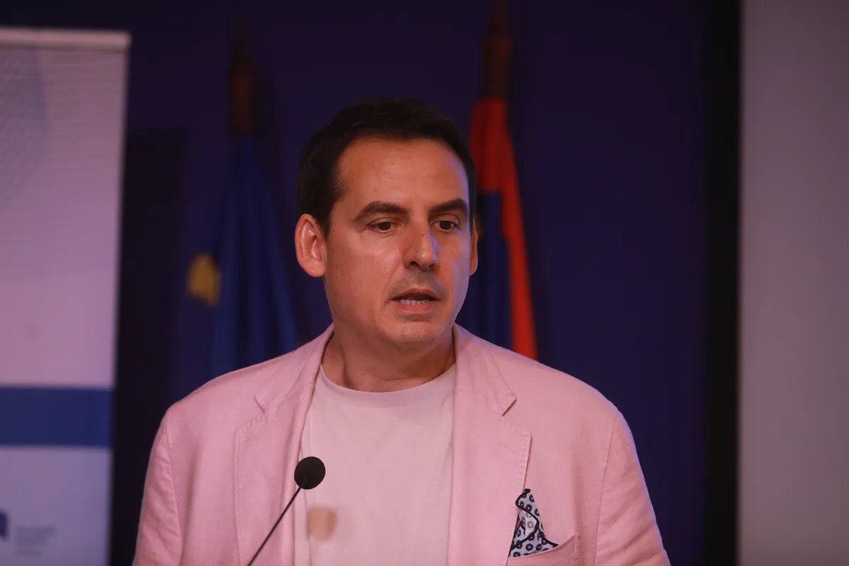 Kesić o incidentu na tribini Proglasa u Ofenbahu: "Čovek je grubo izguran i udaren, kao da je vlast to planirala"