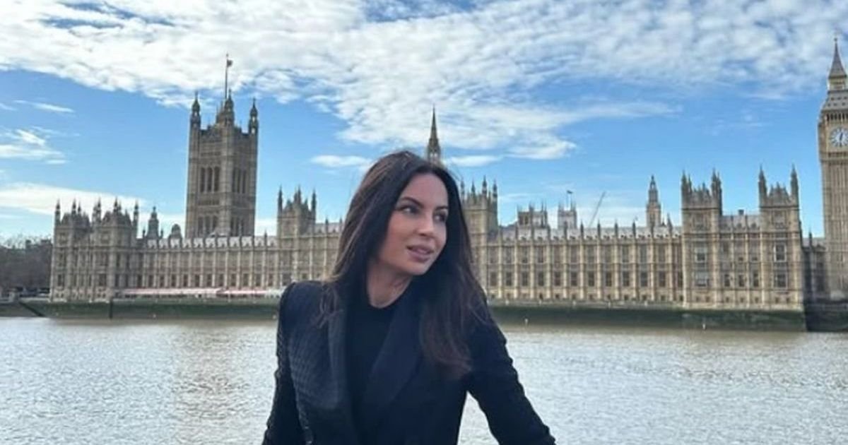 Porodila se glumica Martina Stjepanović: Objavila sliku iz porodilišta, pa koleginica slučajno otkrila sve