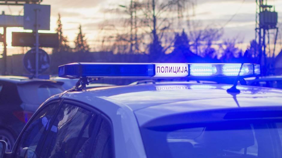 U okolini Novog Sada zaplenjeno 4,8 kilograma marihuane, uhapšene dve osobe
