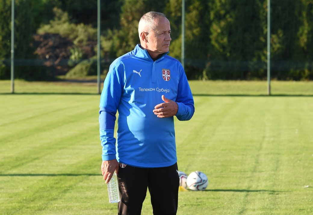 "Oterali su me iz Partizana, a Džajić me pozvao i rekao da su mi vrata Zvezde uvek otvorena"