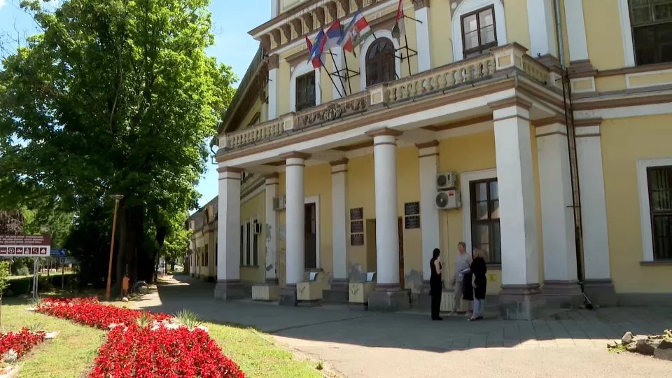 "Može nam se" nije prošlo: Građani Ade odbili mesni samodoprinos do 2038. godine