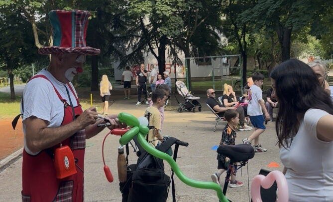 SJAJNA ZABAVA U BLOKU 34: Održani Novobeogradski dani porodice (FOTO)