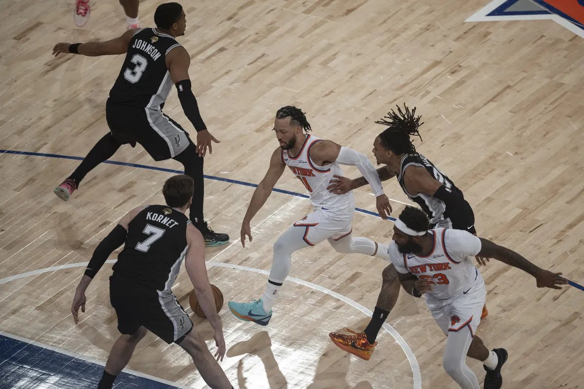 Biće drame u finalu NBA: San Antonio vratio jedan brejk, Niksi pali u Njujorku - Vembanjama dominirao