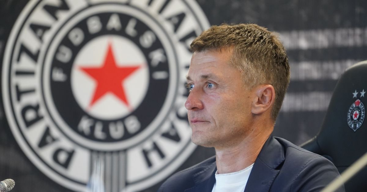 Saša Ilić dobio pitanje da li se plaši otkaza, odgovorio je kao prava legenda