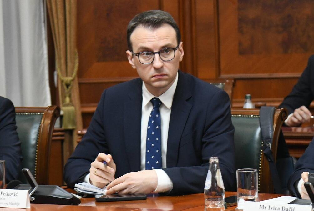 NA DELU OTIMAČINA MANDATA SRPSKOM NARODU! Petković: Rašić uhvatio ''crni albanski barjak'', zajedno sa Kurtijem progoni Srbe!