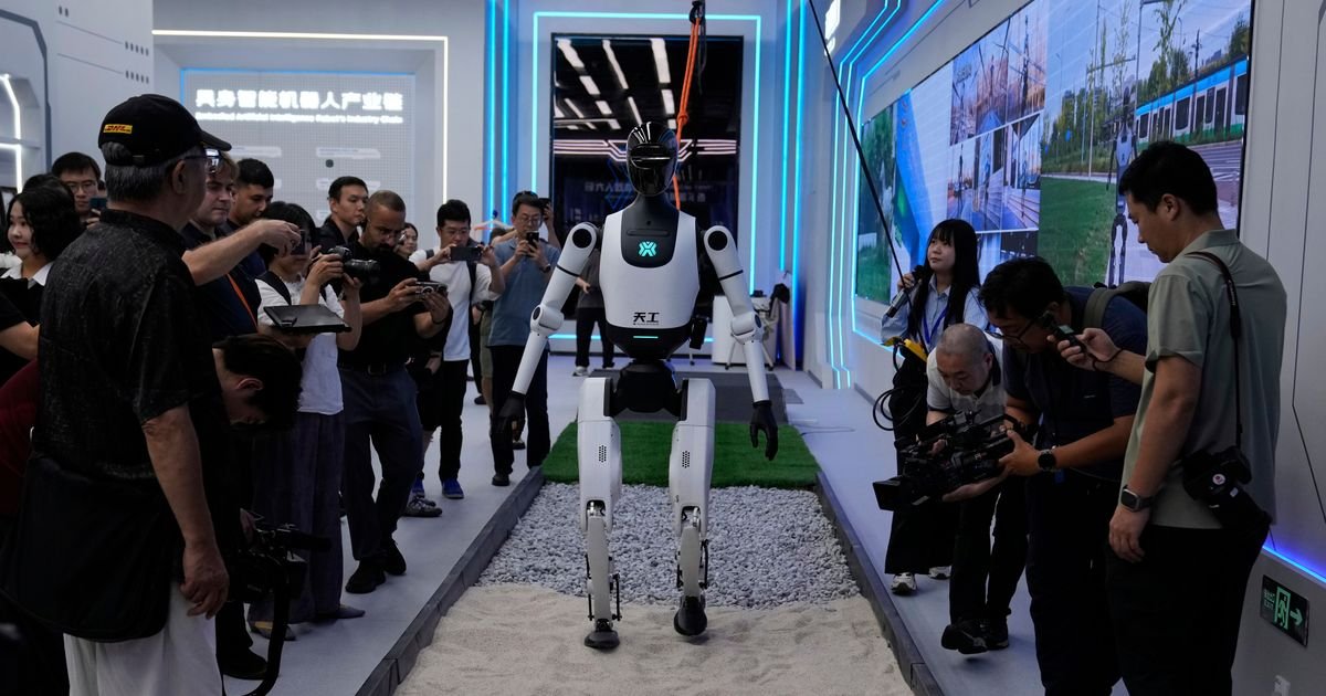 Kineski roboti prave salta i kuvaju kafu, ali stručnjaci upozoravaju na veliku zamku