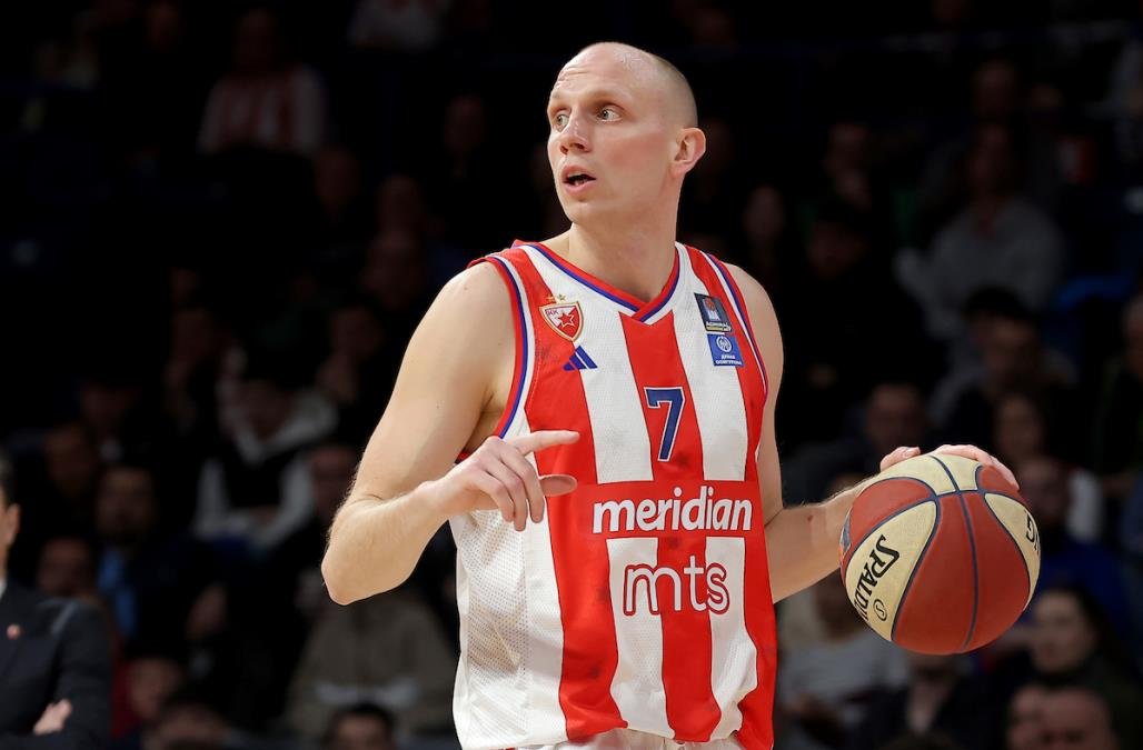SADA JE I ZVANIČNO! Dejan Davidovac produžio ugovor sa Crvenom zvezdom!