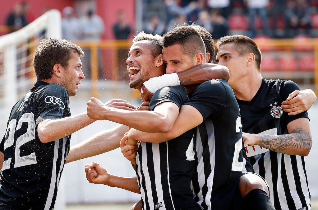 POVRATAK KOJI JE BACIO GROBARE U TRANS! Leonardo zapalio Humsku i podigao navijače na noge na noge!