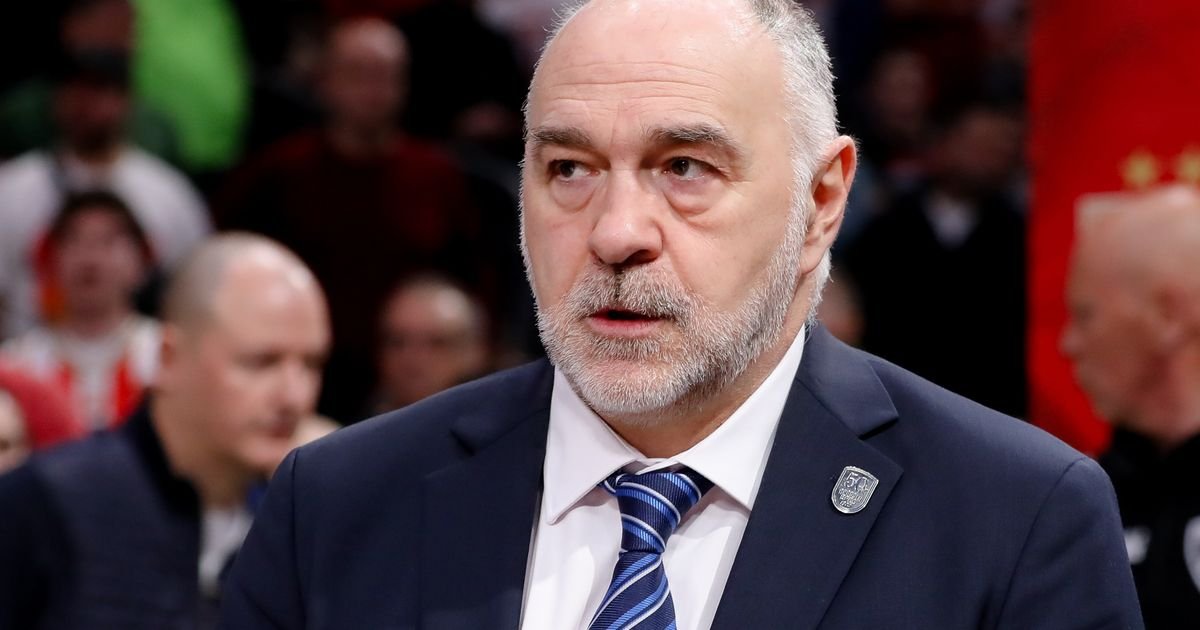 Šok u Istanbulu: Efes menja planove u poslednjem trenutku Laso ostaje na klupi uprkos svemu