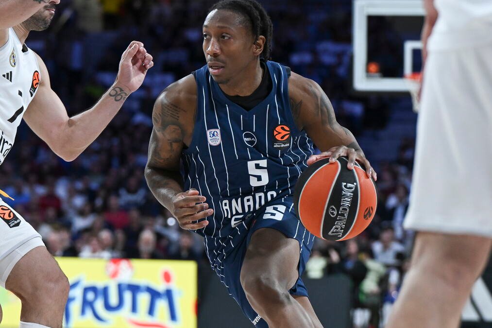 ZVANIČNO! Anadolu Efes se rastao sa Amerikancima!
