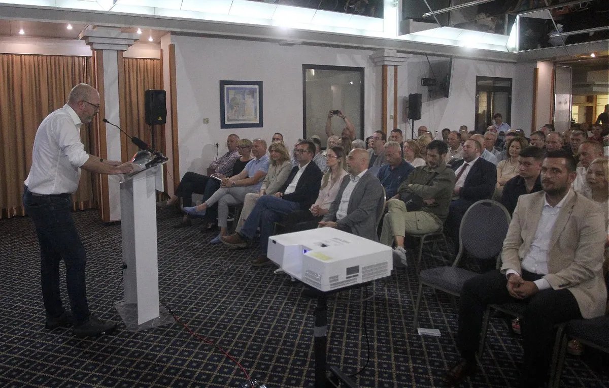 SSP osudio medijsku hajku na porodicu Božović: Posebno je opasno kad se građani iz Crne Gore predstavljaju kao problem