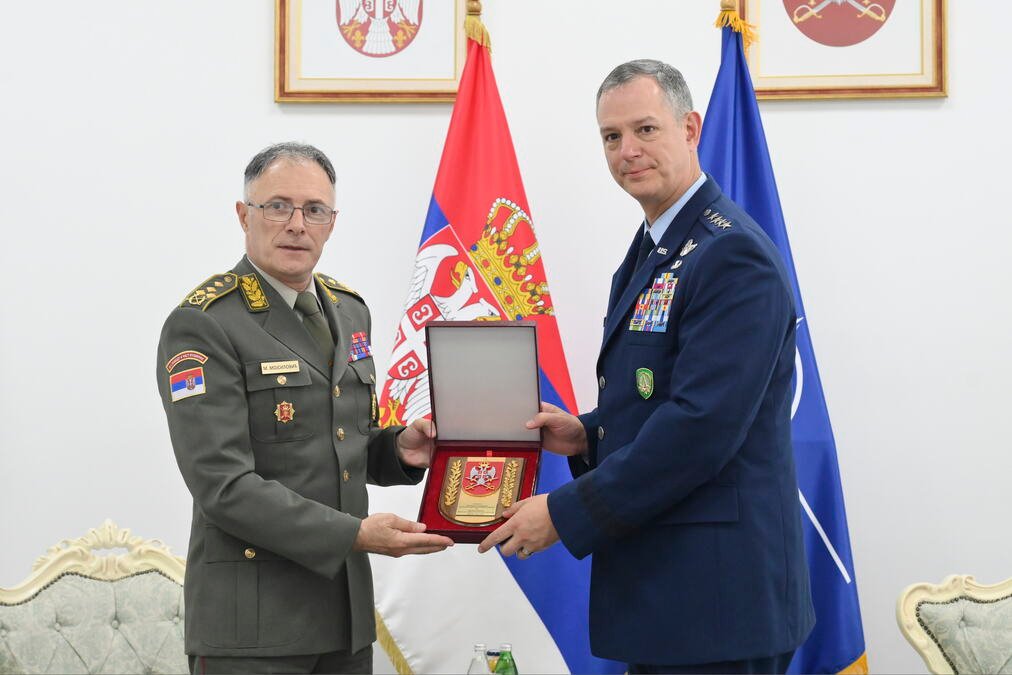 General Mojsilović razgovarao sa komandatom NATO-a: U fokusu Kosovo i Metohija i saradnja sa Kforom!