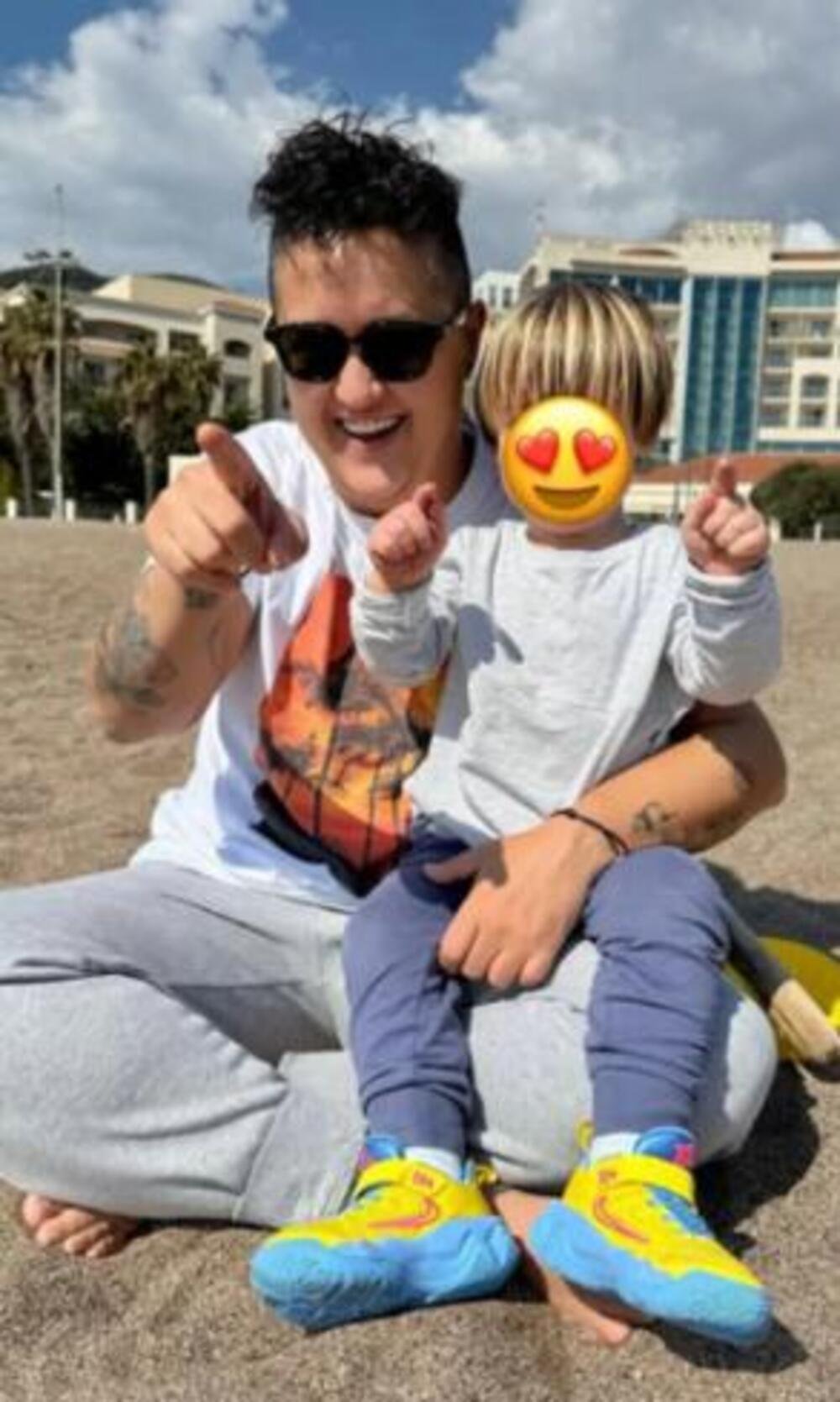 SAZNALO SE! Evo koliko je Marija Šerifović PLATILA SUROGAT MAJKU! Ne zna se koja STAVKA je SKUPLJA OD KOJE