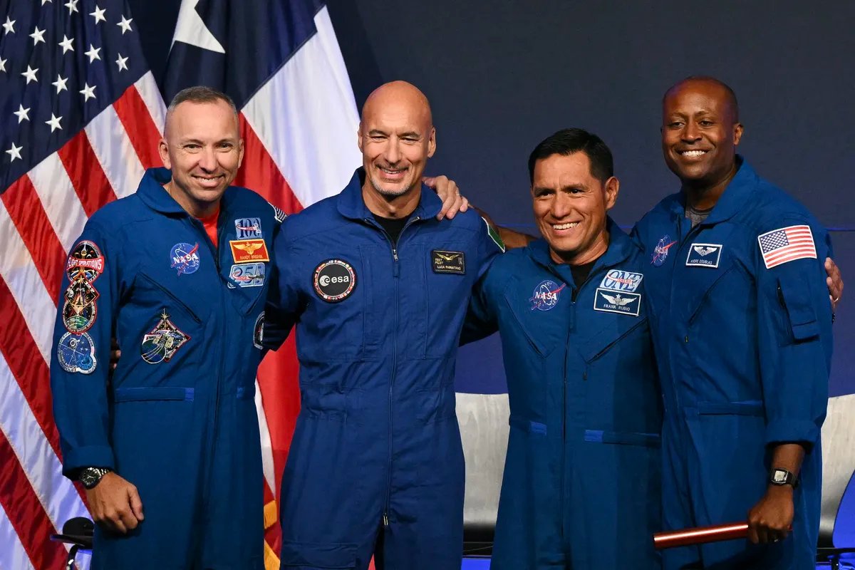 Zašto u misiji Artemis III nema žena? NASA se brani od kritika