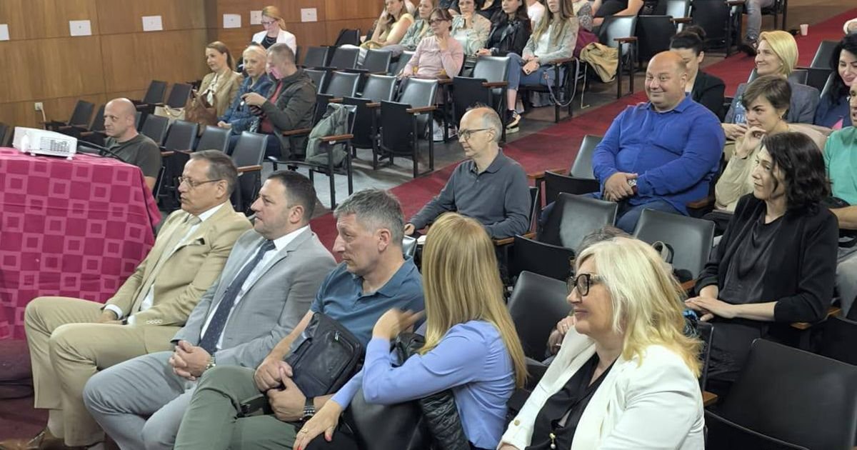 BRIGA O ONIMA KOJI SPASAVAJU ŽIVOTE: Održan stručni seminar o zdravlju vatrogasaca-spasilaca MUP-a