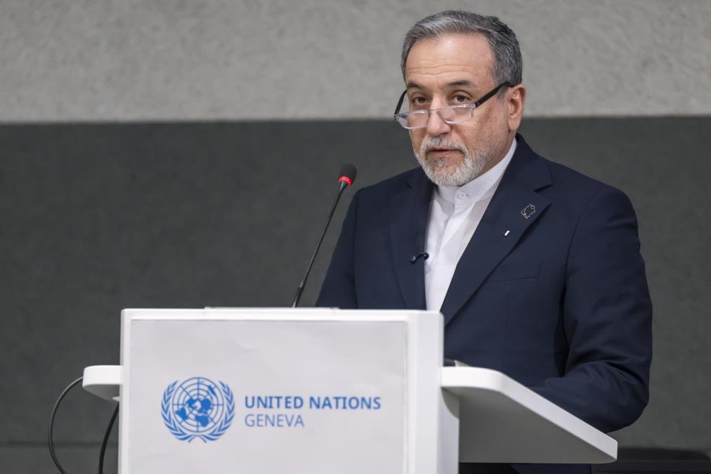 IRAN OTKRIO DETALJE SPORAZUMA SA SAD: Suverenitet nad Ormuskim moreuzom, oslobađanje zamrznutih sredstava Teherana