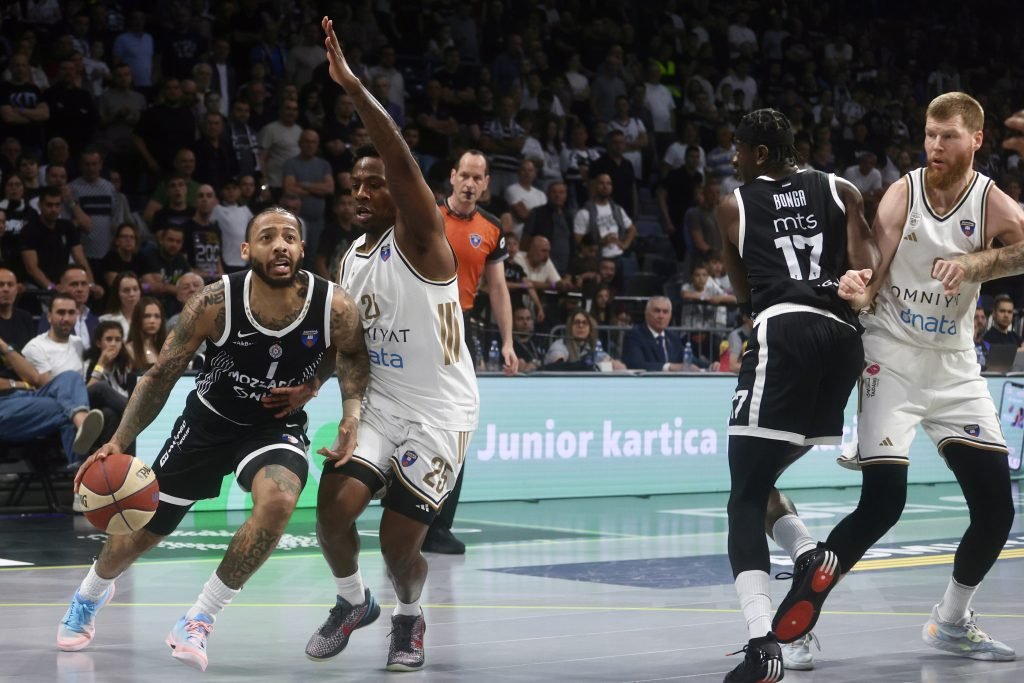 Košarkaši Dubaija pobedili Partizan za prvu titulu šampiona ABA lige