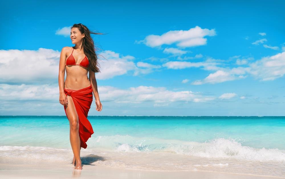 Najmoderniji kupaći kostimi za leto 2026: Modeli koji savršeno stoje svakoj ženi, bez obzira na kilograme