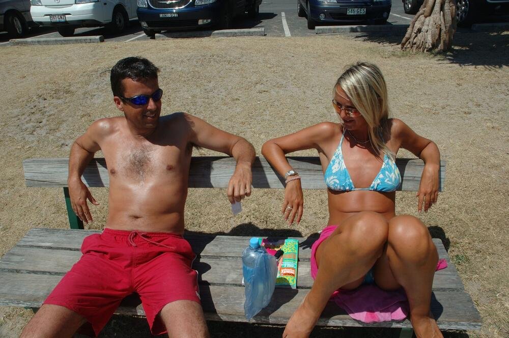 VLADAN JE NA PLAŽI U SUTOMORU UHVATIO ŽENU U PREVARI: "Zatekao sam ih kako se.." LJUDI SVE GLEDALI, pa mu je...