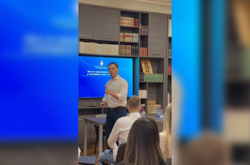 Mali posetio polaznike Akademije mladih lidera: Strateški osnažujemo mlade kadrove