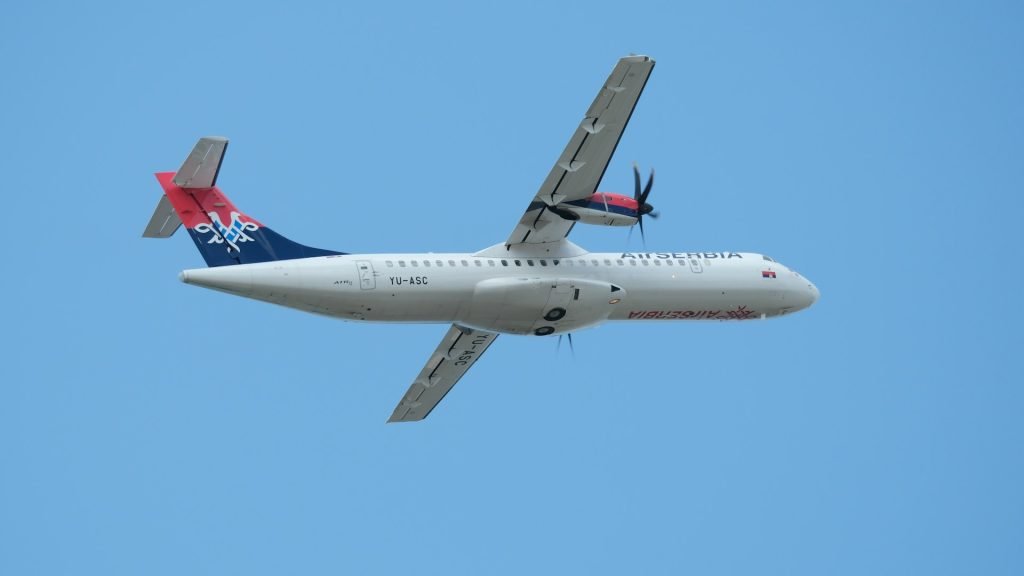 Tokom letnje sezone avionom iz Niša do Atine i Tivta