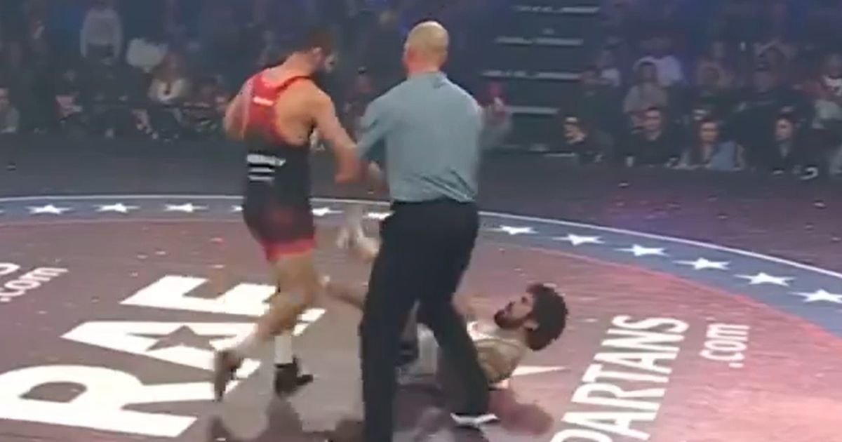 Hamzat Čimajev prebio Amera, pa ga išutirao dok je ležao na zemlji, nastao totalni haos