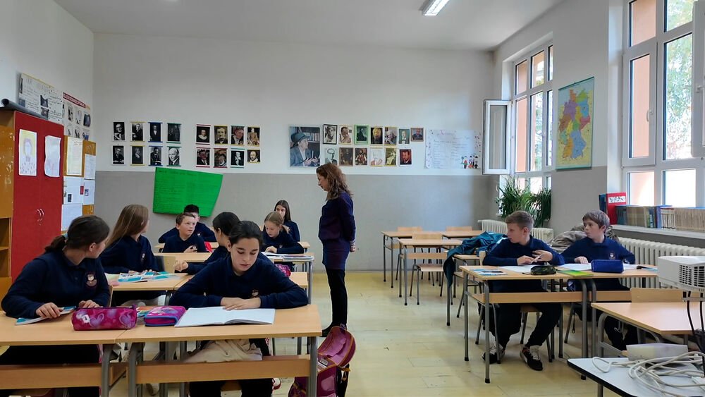 OVO SU NAJPOTREBNIJE STVARI KOJE TREBAJU DA IMAJU ŠKOLARCI: Pored đačke knjižice tu je i ovaj obrazac