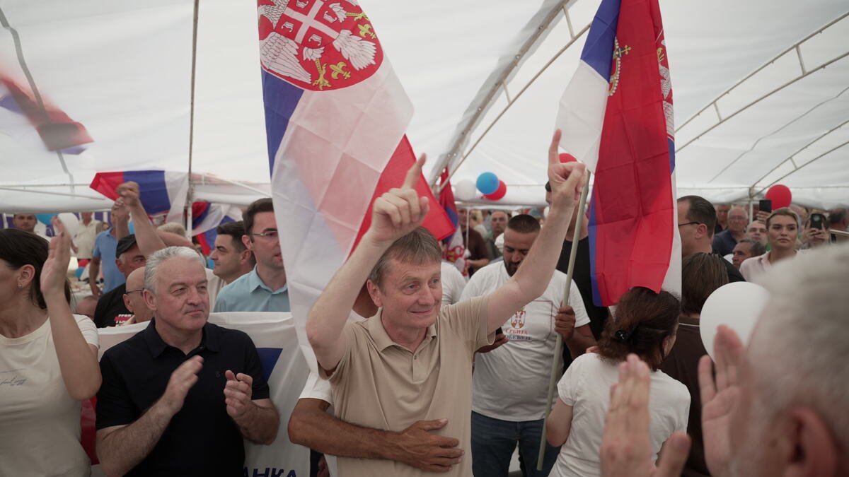 "NISU RAČUNALI NA NAROD" Glišić na velikom narodnom skupu u Valjevu: Pokušali su da izazovu haos, ali Srbija je sačuvala stabilnost i ona uvek pobeđuje! (FOTO)