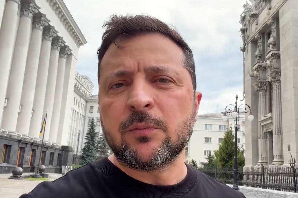 ZELENSKI OTKRIO DETALJE RAZGOVORA SA LIDEROM SAD: "Poželeo sam predsedniku Trampu svaki uspeh"