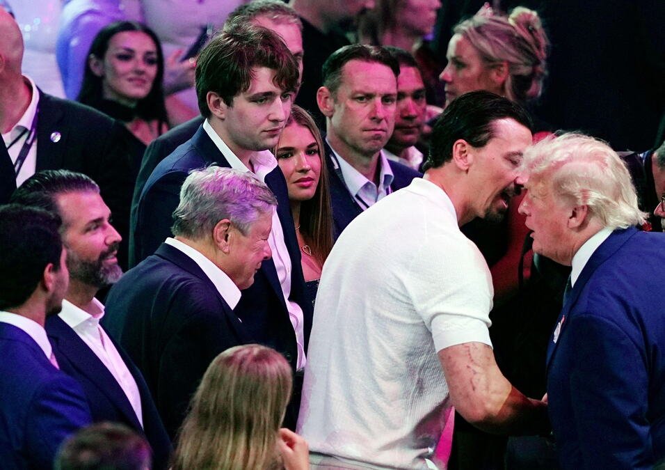 PUŠTAO ANRIJU LEPU BRENU U PROGRAMU UŽIVO, PA ZAPALIO ATMOSFERU U BELOJ KUĆI! Ovo može samo Ibrahimović: Srdačno pozdravio Donalda Trampa i poslao moćnu poruku!