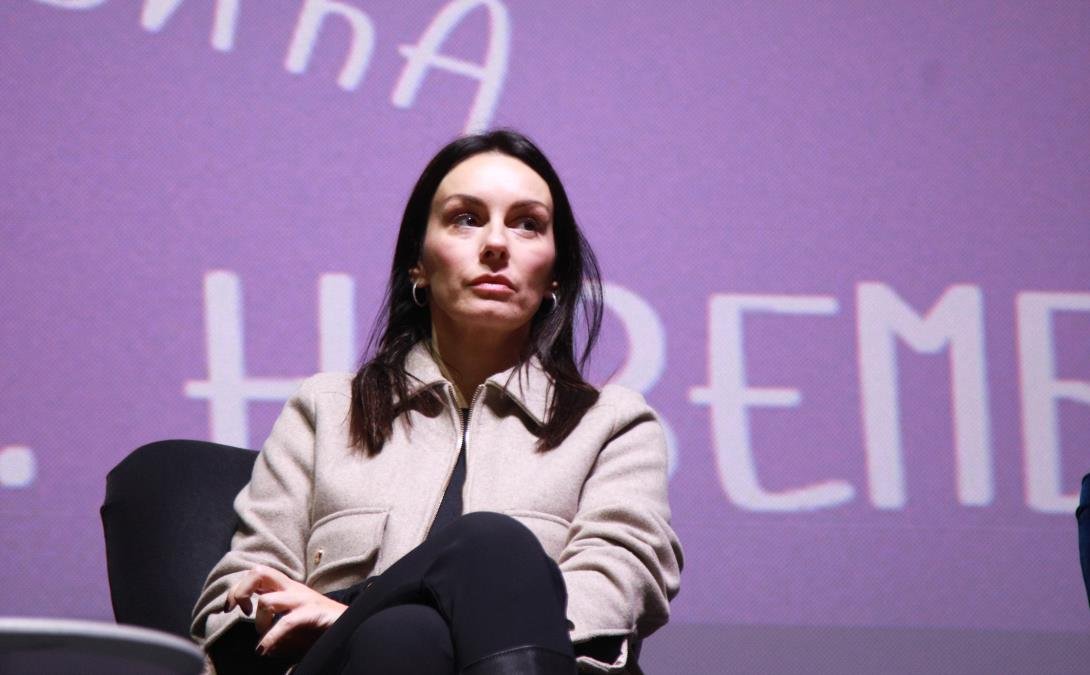 "Umro je na rukama svojoj ženi i meni": Sloboda Mićalović svedočila je trenutku kada je Manda preminuo