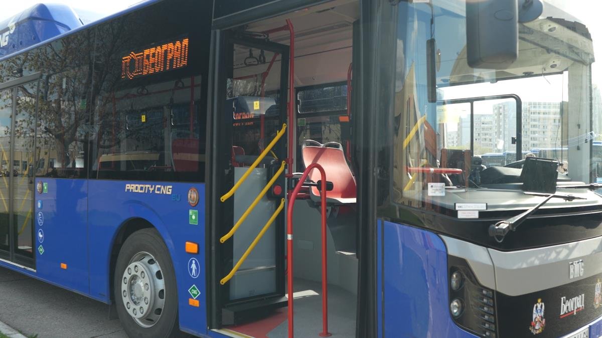 RADOVI U GOSPODARA VUČIĆA MENJAJU TRASE GSP LINIJA: Evo kuda će ići autobusi do 3. jula