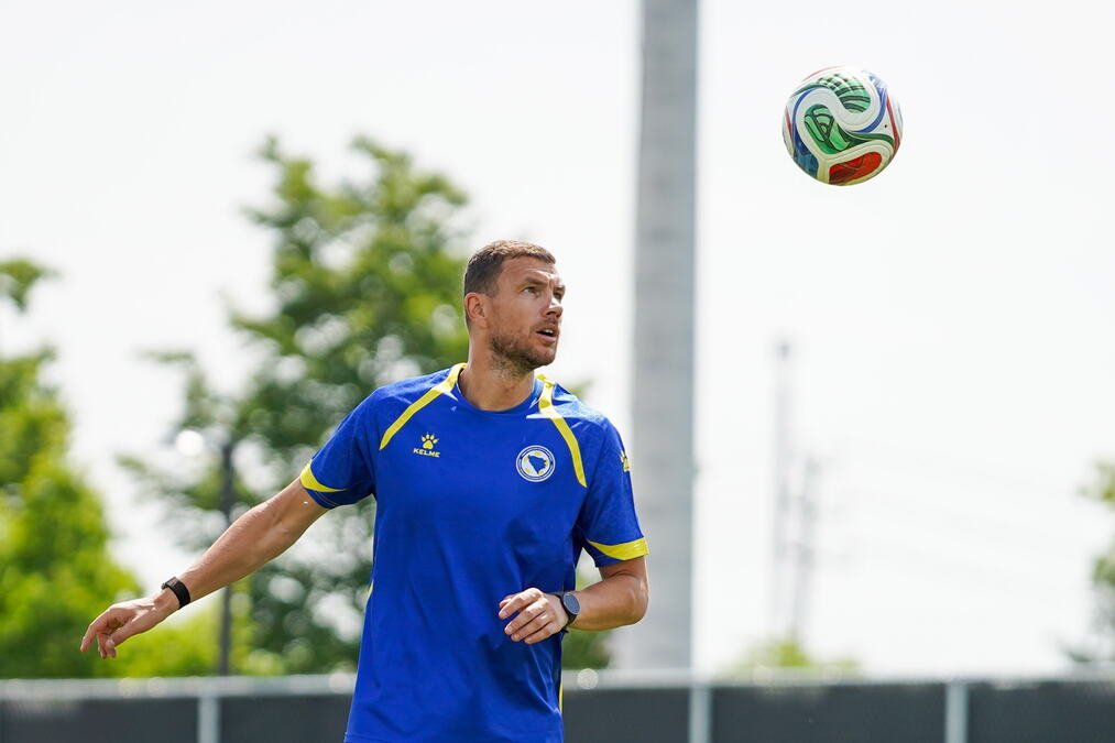 ZA SVAKI GOL BOSNE 1.000 DINARA! Navijaj za komšije i naplati svaki pogodak!