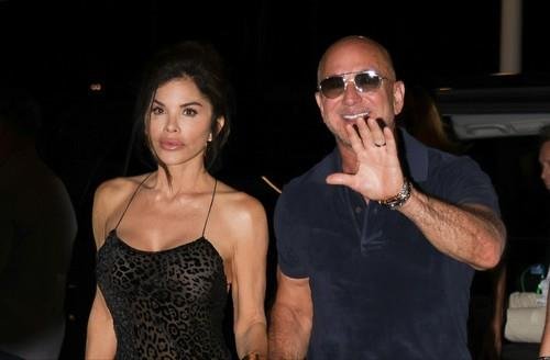 Obrlatila je milijardera, razorila dve porodice: Loren Sančez progovorila o traumi sa kojom se borila ceo život