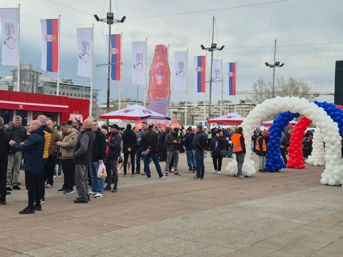 SSP: Istražiti navode da je štićenicima Doma u Zvečanskoj nuđen novac kako bi išli na miting SNS