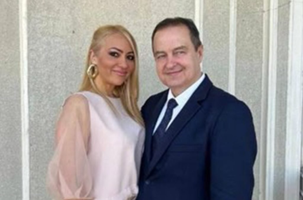 Dačić se obratio svojoj supruzi emotivnim rečima Anđele moj