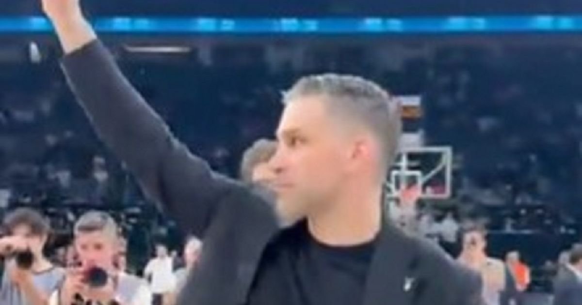 Dušan Alimpijević doživeo ogromnu čast uprkos porazu od Fenerbahčea u finalu prvenstva Turske