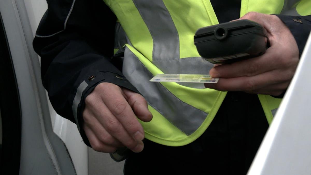VOZILI BICIKLE POD DEJSTVOM PSIHOAKTIVNIH SUPSTANCI: Tokom ROADPOL akcije u okolini Šapca iz saobraćaja isključena 44 vozača zbog alkohola i droge